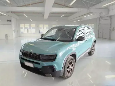 Usata Jeep Avenger Longitude 100 CV (73 kW) 2023 Bluazzurro SUV