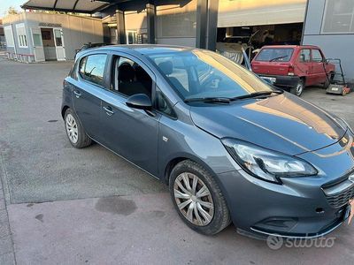 Usata Opel Corsa 90 CV (66 kW) 2016 Utilitaria