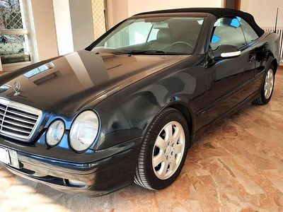 Usata Mercedes CLK230 Avantgarde 197 CV (144 kW) 2001 Blauschwarz metallic Cabrio
