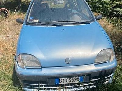 Usata Fiat 600 2000 Blu Berlina