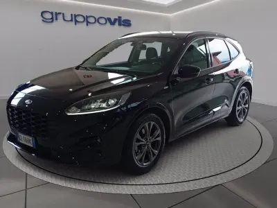 Käytetty Ford Kuga ST-Line 120 HP (88 kW) 2022 Musta Katumaasturi