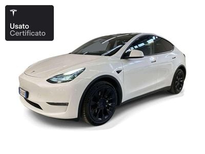 Usata Tesla Model Y Long Range AWD 258 kW (351 CV) 2023 Pearl white multicoat SUV