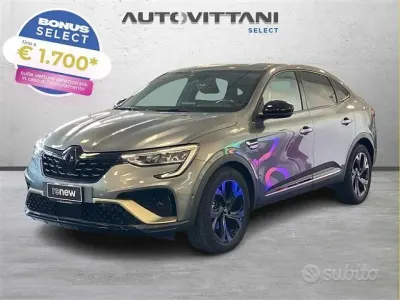 Usata Renault Arkana Engineered 145 CV (106 kW) 2023 Grigio SUV