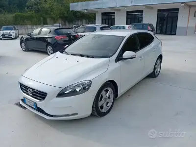 Usata Volvo V40
