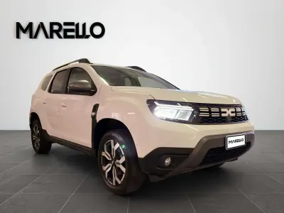 Usata Dacia Duster Journey 101 CV (74 kW) 2023 Bianco SUV