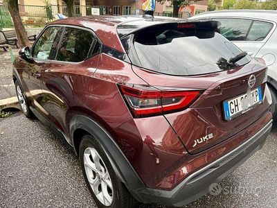 Usata Nissan Juke N-Connecta 114 CV (83 kW) 2022 Rosso SUV