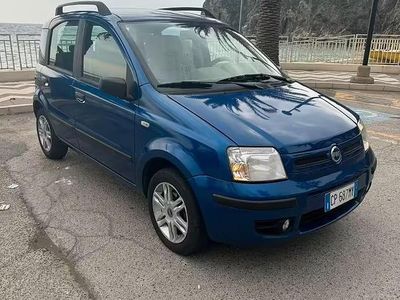 Usata Fiat Panda 70 CV (51 kW) 2004 Utilitaria