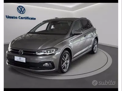 Usata VW Polo Sportline 90 CV (66 kW) 2020 Grigio Utilitaria