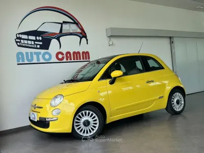 Begagnad Fiat 500 Lounge 69 HK (50 kW) 2009 Brun Cab