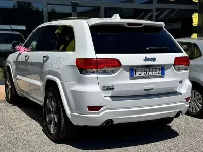 Usata Jeep Grand Cherokee Overland 250 CV (183 kW) 2016 SUV