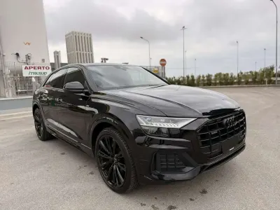 Usata Audi Q8 Ambiente 286 CV (210 kW) 2021 Nero SUV