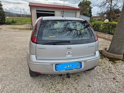 Occasion Opel Corsa Enjoy 80 ch (58 kW) 2005 Gris Citadine