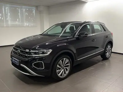 Usata VW T-Roc Style 110 CV (80 kW) 2023 Nero SUV