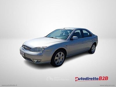 Usata Ford Mondeo 125 CV (91 kW) 2007 Grigio Berlina