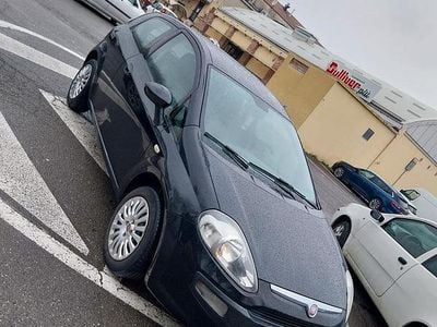 Usata Fiat Grande Punto 77 CV (56 kW) 2010 Grigio Utilitaria