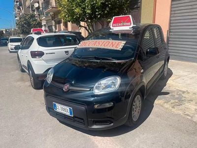 Usata Fiat Panda Garmin 69 CV (50 kW) 2023 Nero Utilitaria