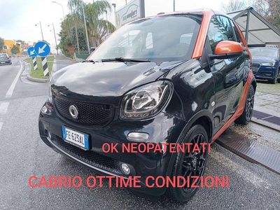 Usata Smart ForTwo Cabrio Superpassion 71 CV (52 kW) 2016 Nero Cabrio