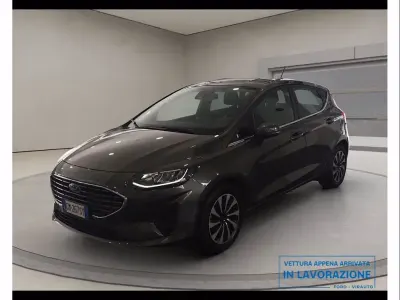 Usata Ford Fiesta Titanium 125 CV (91 kW) 2023 Magnetic grey Utilitaria