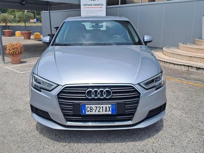Usata Audi A3 Business 150 CV (110 kW) 2020 Grigio Berlina
