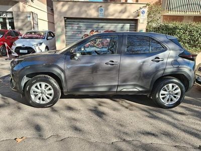 Usata Toyota Yaris Hybrid Business Edition 92 CV (67 kW) 2023 Grigio Station wagon