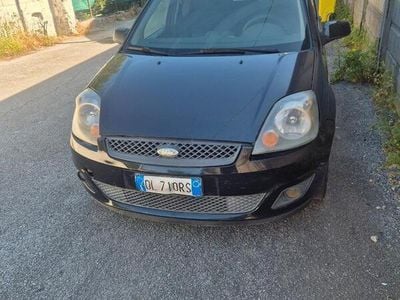 Usata Ford Fiesta 68 CV (50 kW) 2007 Utilitaria