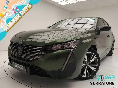 Usata Peugeot 308 Allure 130 CV (95 kW) 2022 Verde Berlina