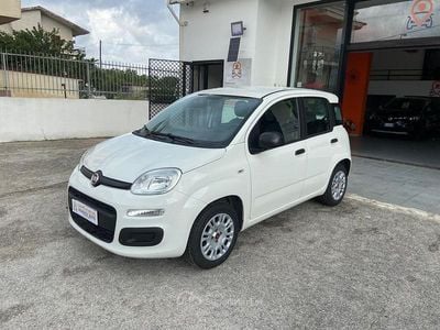Usata Fiat Panda 69 CV (50 kW) 2020 Bianco Utilitaria
