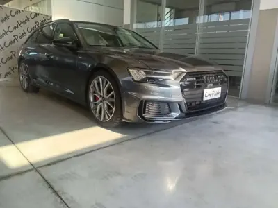Usata Audi A6 S-line plus 252 CV (185 kW) 2020 Grigio daytona Station wagon