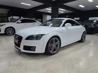 Usata Audi TT S-Line 170 CV (125 kW) 2010 Bianco Coupé