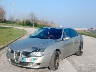 Usata Alfa Romeo 156 140 CV (102 kW) 2003 Grigio Berlina