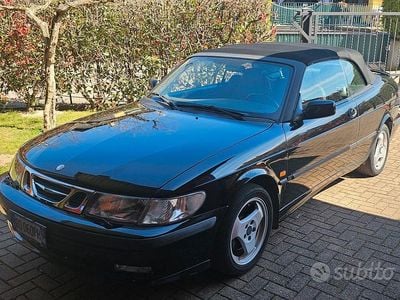 Usata Saab 9-3 Cabriolet Aero 205 CV (150 kW) 1999 Nero Cabrio