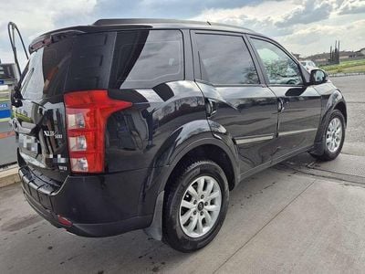 Usata Mahindra XUV500 140 CV (102 kW) 2017 Nero SUV