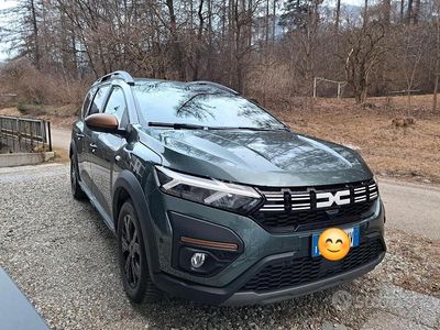 Usata Dacia Jogger Extreme 2023 Verde Monovolume