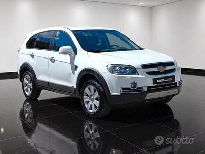 Usata Chevrolet Captiva LT 150 CV (110 kW) 2010 Bianco SUV