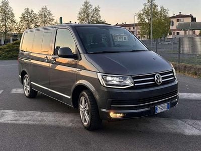 Usata VW Caravelle 150 CV (110 kW) 2018 Grigio Furgone