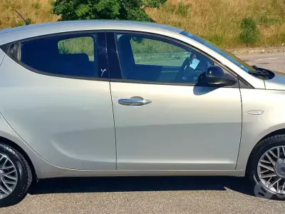 Usata Lancia Ypsilon
