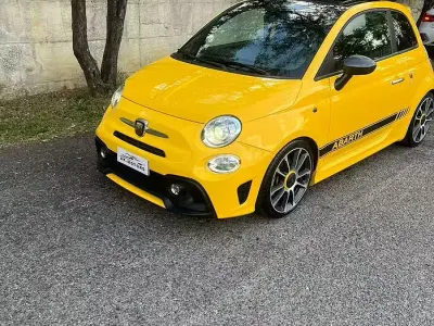 Usata Abarth 595 Turismo 165 CV (121 kW) 2017 Utilitaria