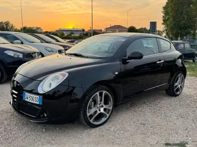 Usata Alfa Romeo MiTo Distinctive 155 CV (114 kW) 2009 Nero Utilitaria