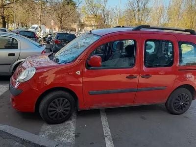Usata Renault Kangoo 106 CV (77 kW) 2009 Monovolume