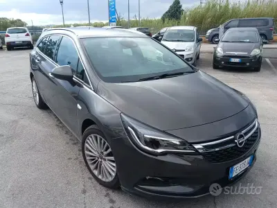 Usata Opel Astra 110 CV (80 kW) 2016 Station wagon