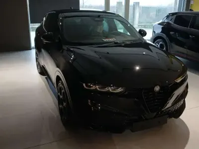 Nuova Alfa Romeo Tonale Veloce 175 CV (128 kW) 2026 Nero SUV