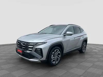 Nuova Hyundai Tucson 180 CV (132 kW) 2026 Shimmering silver SUV