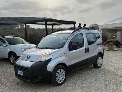 Usata Peugeot Bipper Premium 75 CV (55 kW) 2011 Grigio Monovolume