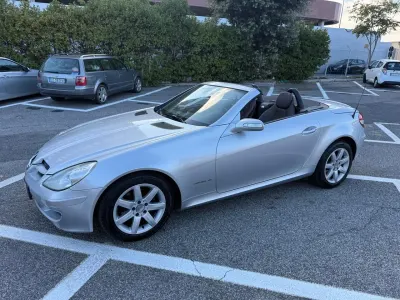 Usata Mercedes SLK200 163 CV (119 kW) 2004 Argento Cabrio