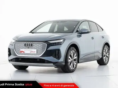 Käytetty Audi Q4 e-tron Advanced Plus 210 kW (286 HP) 2024 Sininen Katumaasturi