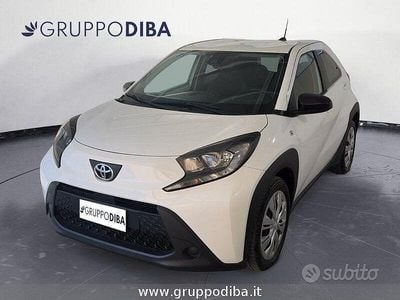 Usata Toyota Aygo X Active 72 CV (52 kW) 2022 Bianco SUV