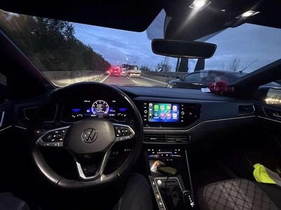 Usata VW Polo R-line 110 CV (80 kW) 2022 Blu/azzurro Berlina