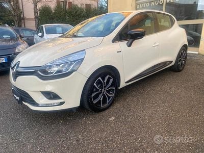 Usata Renault Clio IV 75 CV (55 kW) 2018 Beige Berlina