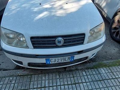 Usata Fiat Punto 60 CV (44 kW) 2003 Bianco Berlina