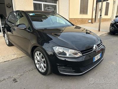 Usata VW Golf VII Highline 105 CV (77 kW) 2013 Nero Berlina
